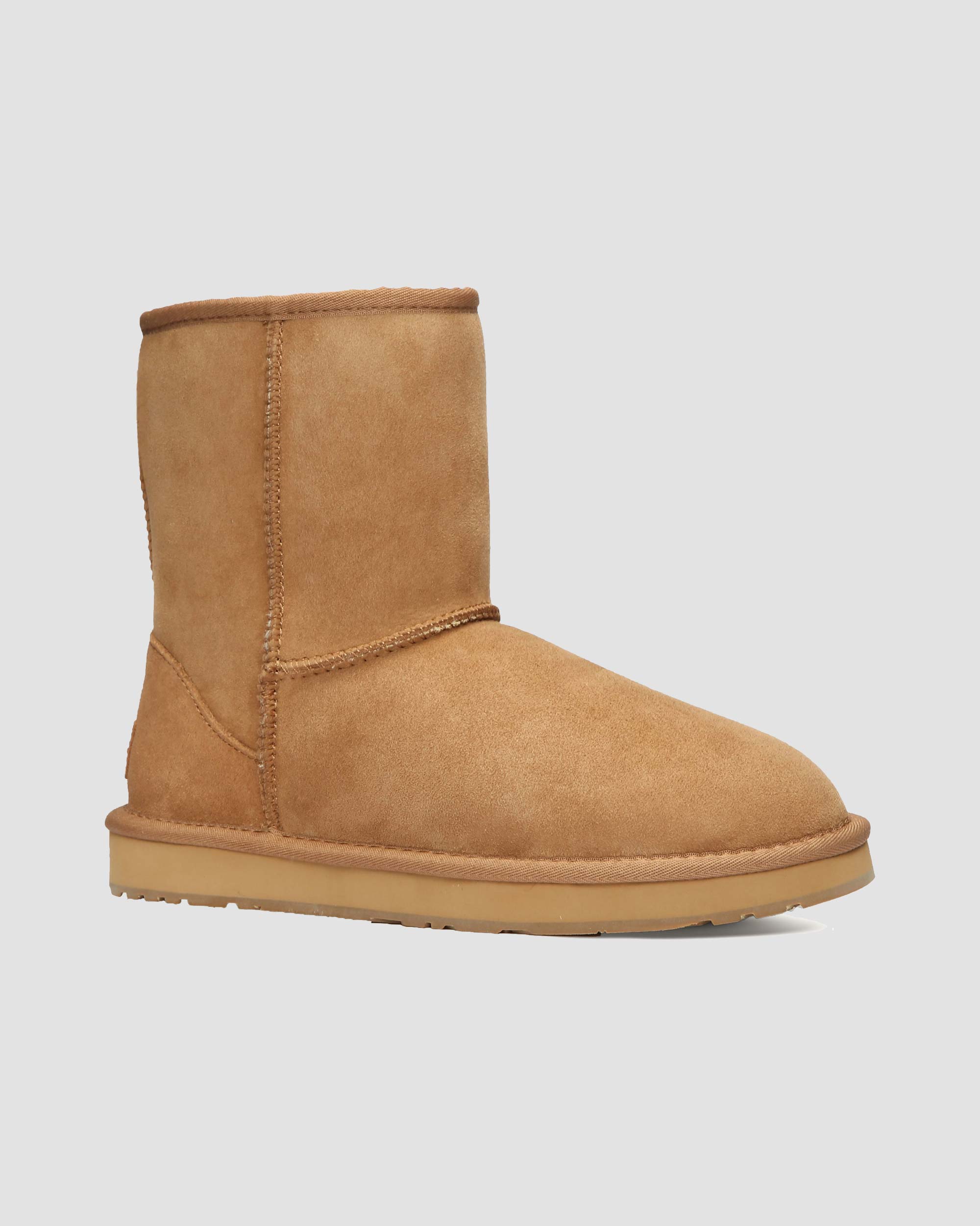 classic short uggs chestnut angle