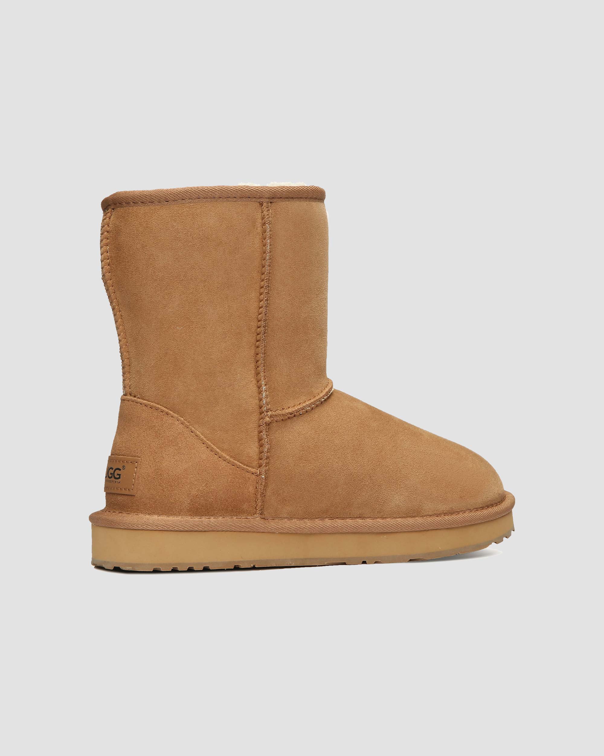 classic short uggs chestnut back