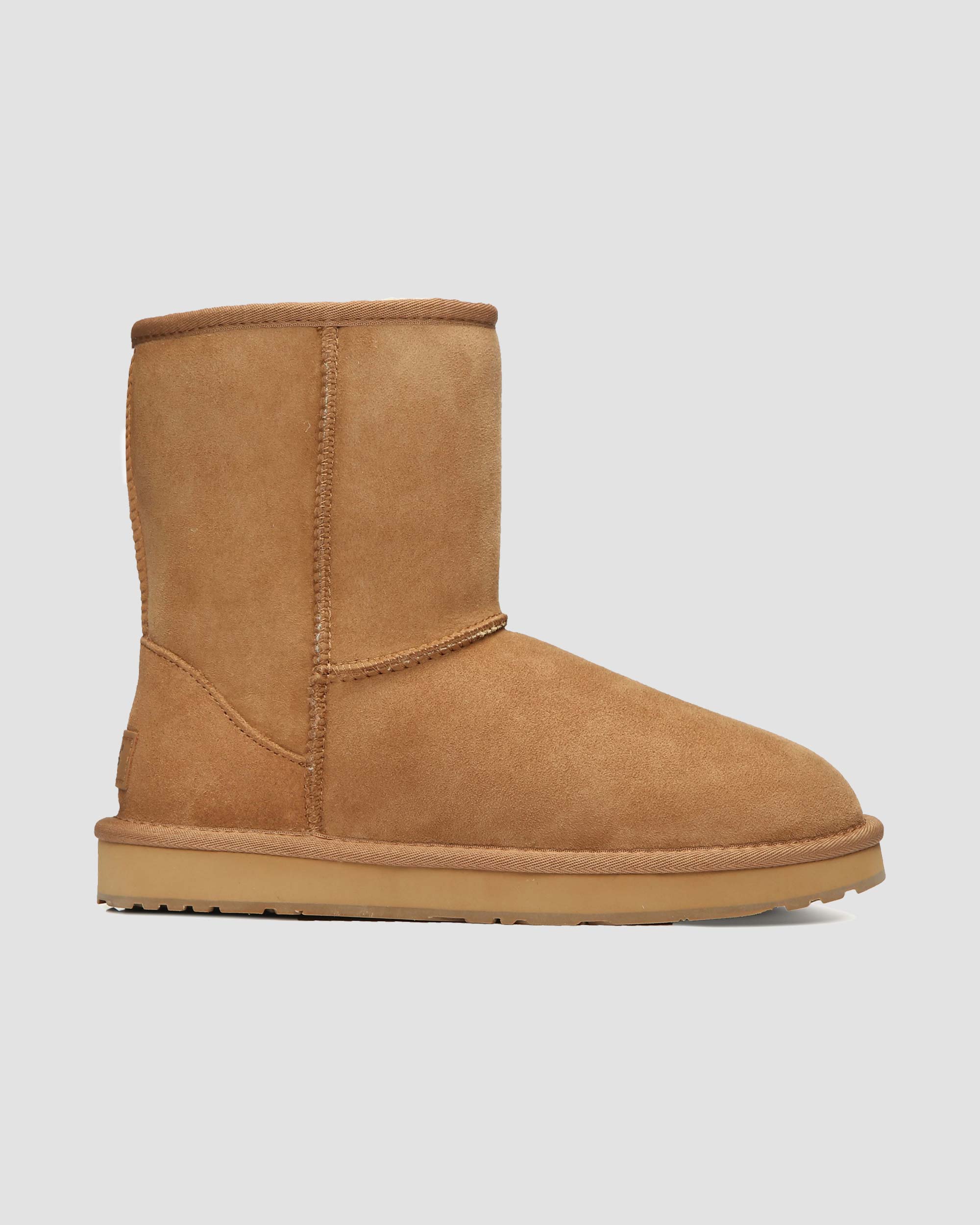 classic short uggs chestnut side